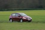 Nissan Tiida 2005 года